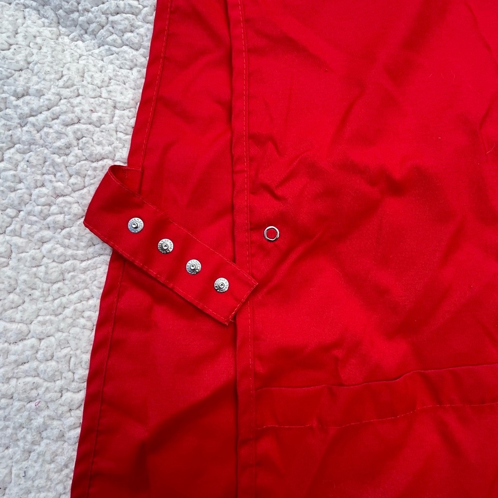 Apron - Picture 2 of 4